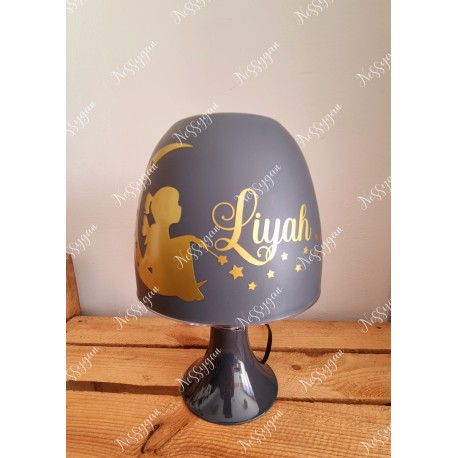 Lampe personnalisée avec prénom licorne et sa couronne - Nessygan