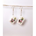 Boucles d'oreilles enveloppe fleurie