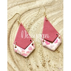 Boucles d'Oreilles Pendantes Géométriques en Polymère - Motif Liberty Rose Élégant